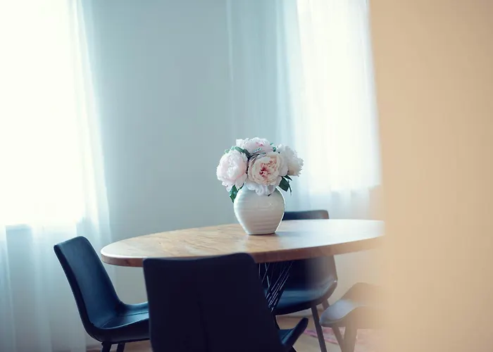 Leonart Living 41 公寓 *