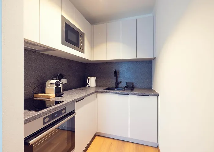 Leonart Living 41 公寓